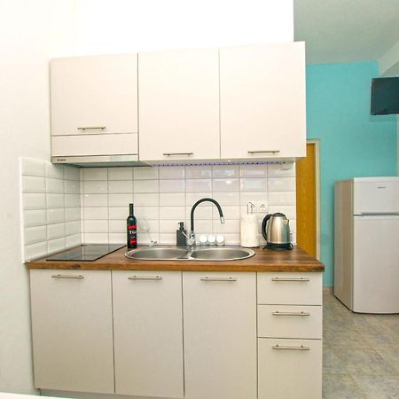 Apartments Dijana Pakoštane Exteriér fotografie