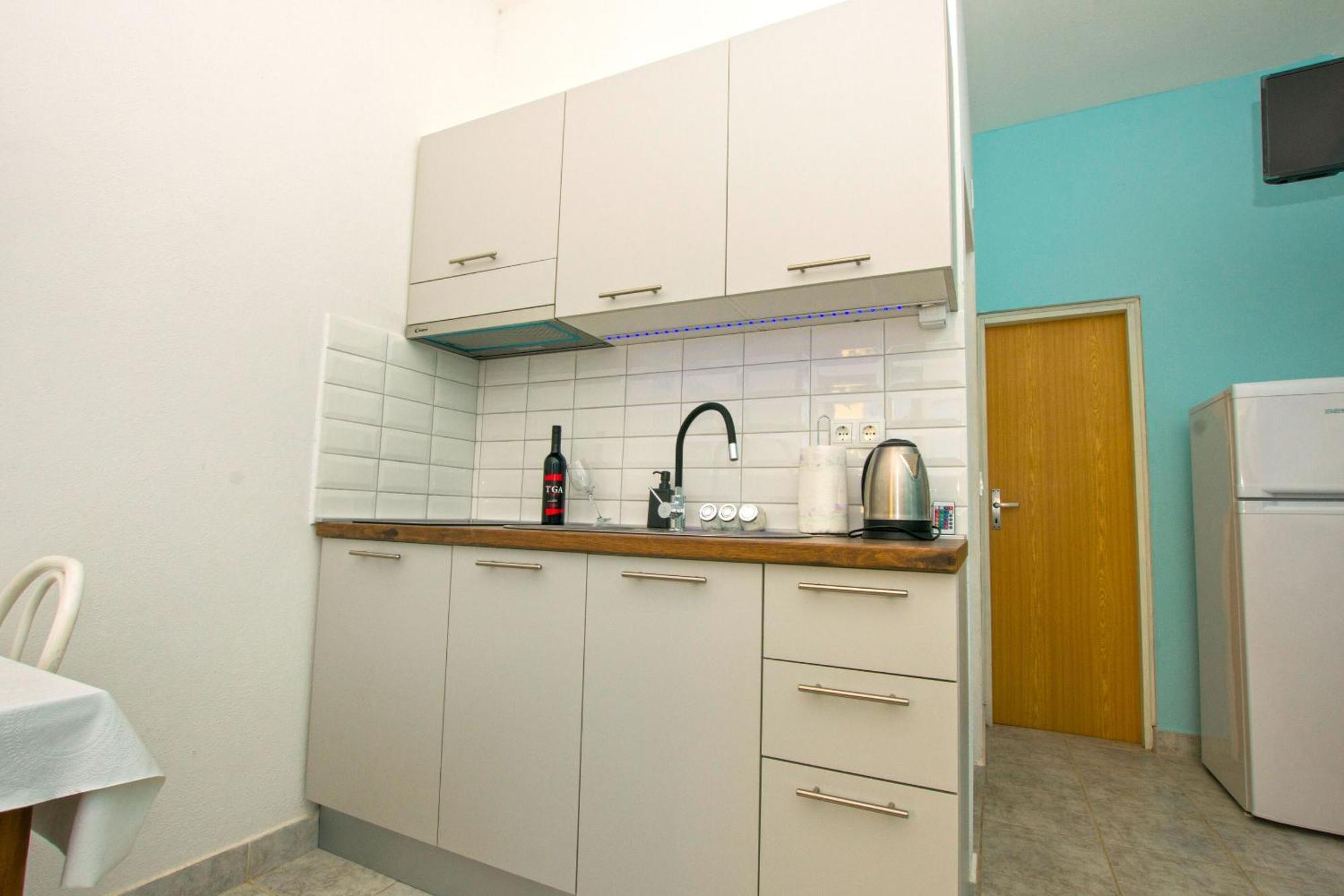 Apartments Dijana Pakoštane Exteriér fotografie